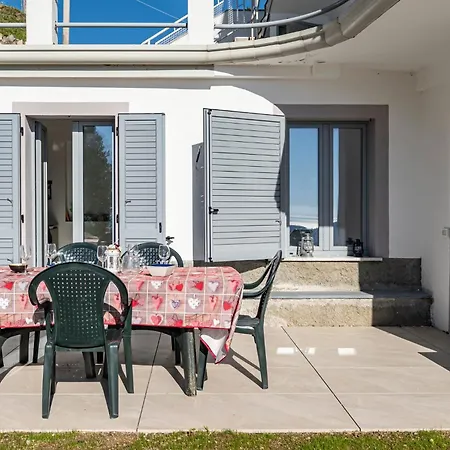 Appartement Guesthost - Oltre Il Mare - Peaceful Retreat In Liguria *
