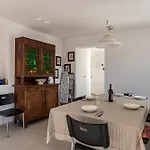 Appartamento Guesthost - Oltre Il Mare - Peaceful Retreat In Liguria