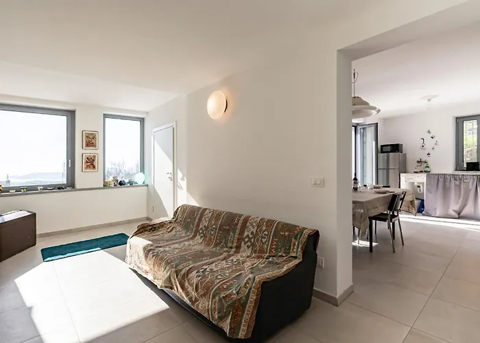 Guesthost - Oltre Il Mare - Peaceful Retreat In Liguria * Vezzano Ligure