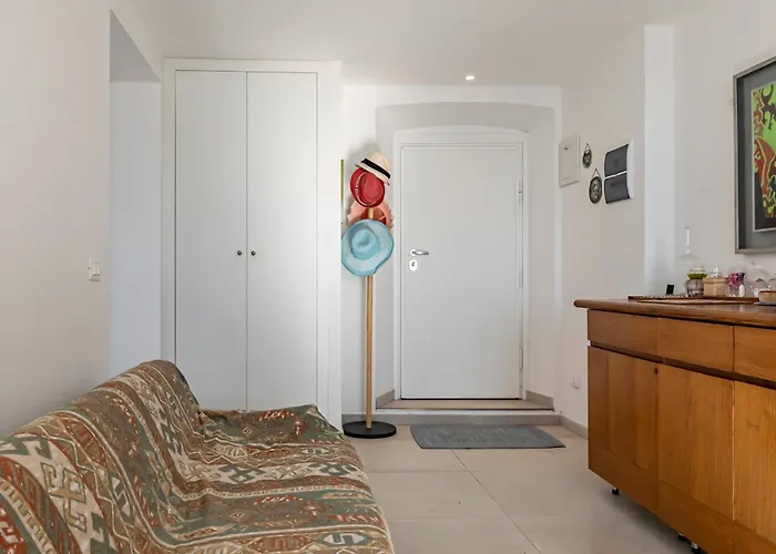 Guesthost - Oltre Il Mare - Peaceful Retreat In Liguria Lejlighed