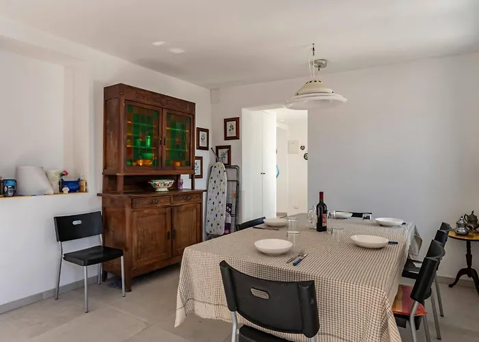 Apartment Guesthost - Oltre Il Mare - Peaceful Retreat In Liguria